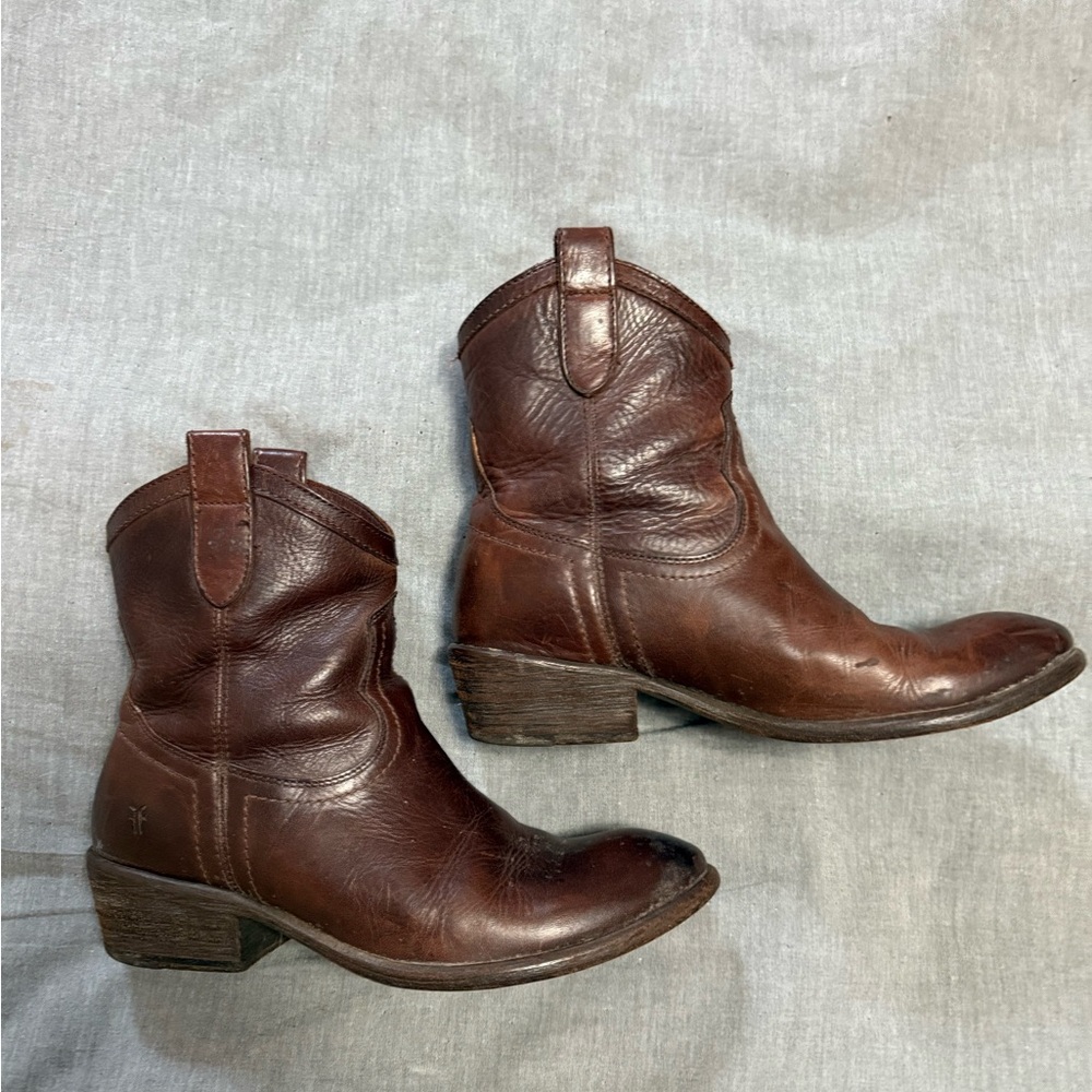 Brown Leather Frye ankle cowboy boots 7.5